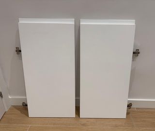 Puertas abatibles mueble bajo cocina
