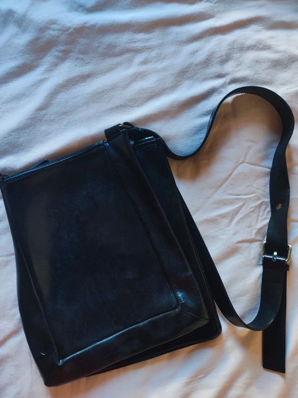 Borsa in vera pelle nera RIBASSO SCONTI