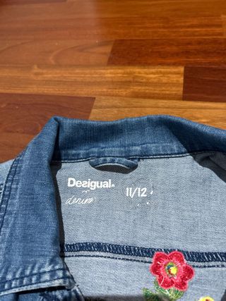 Chaqueta tejana desigual