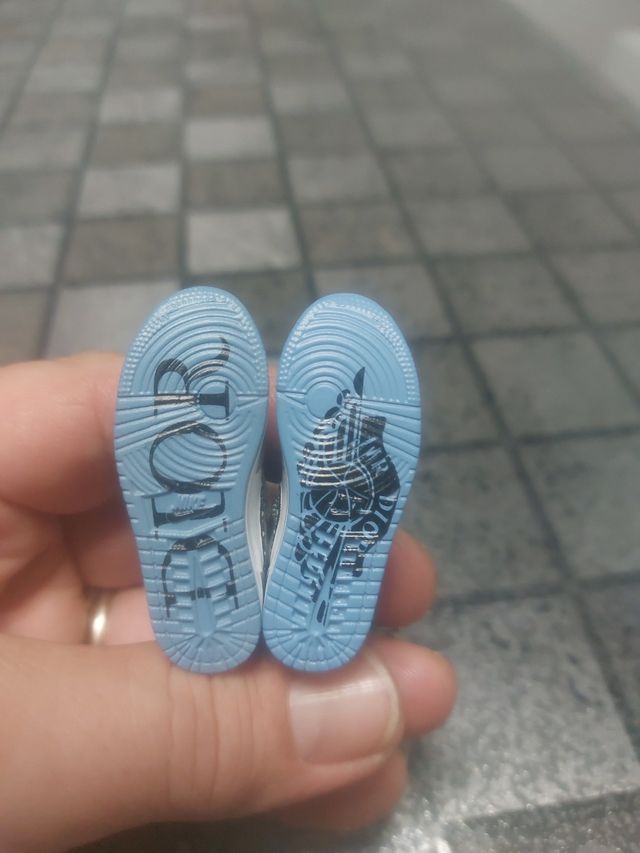 Coppia portachiavi scarpe jordan