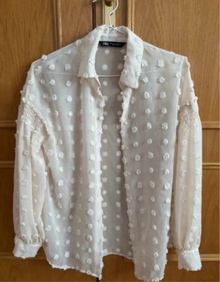 Camisa lunares plumetti crudo Zara