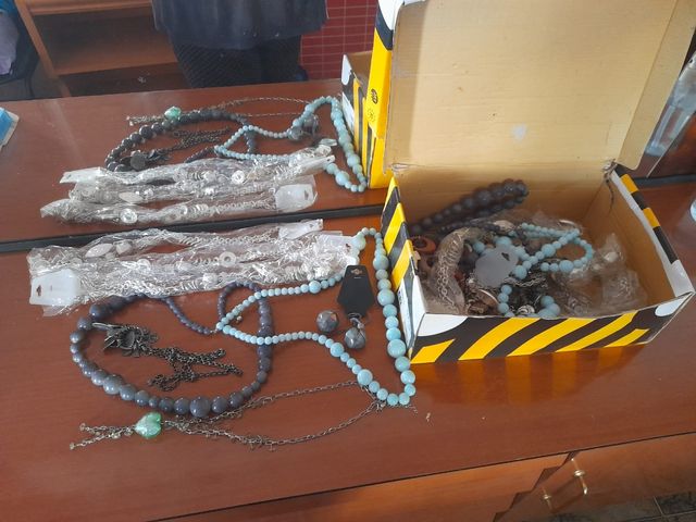 Bisutería y demas