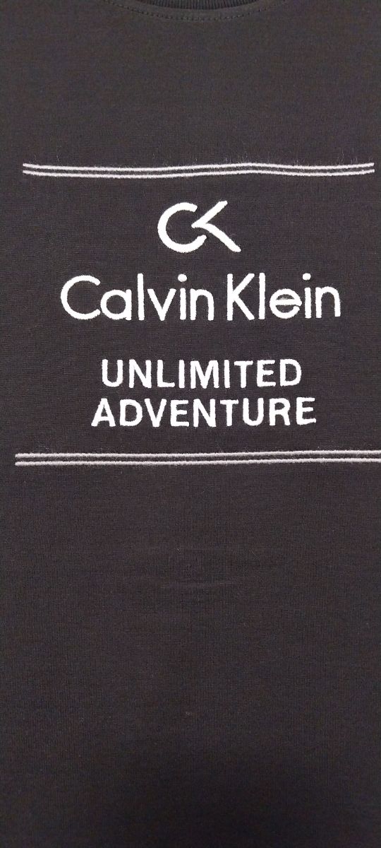 T-shirt Calvin Klein