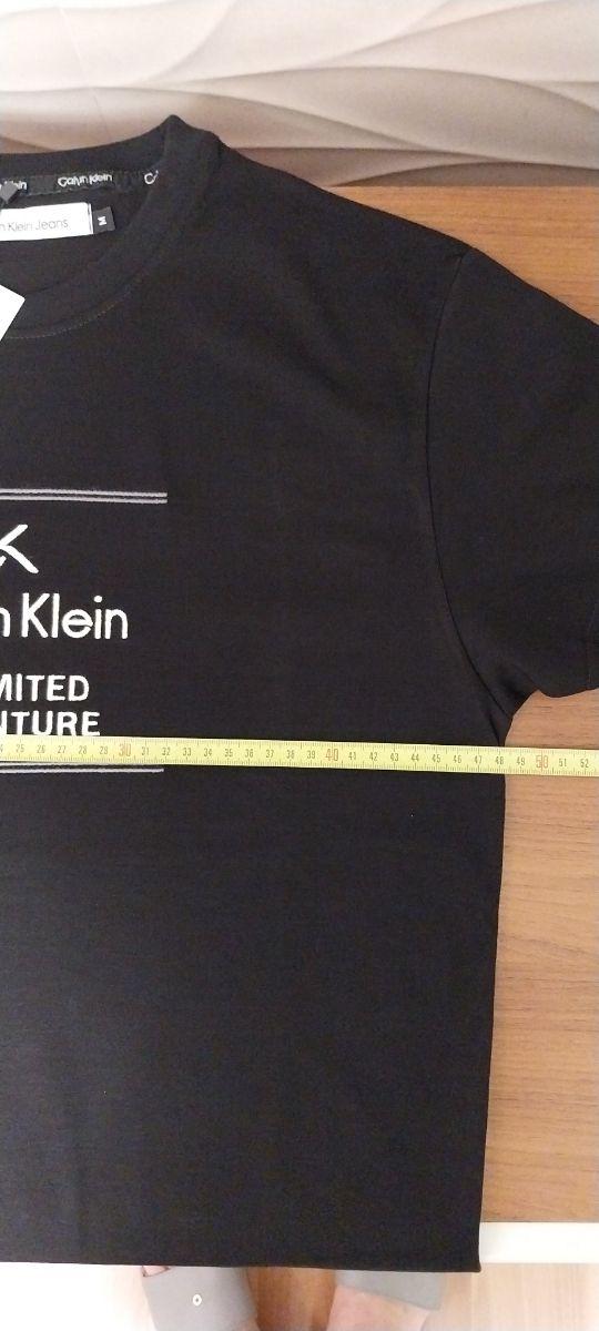 T-shirt Calvin Klein