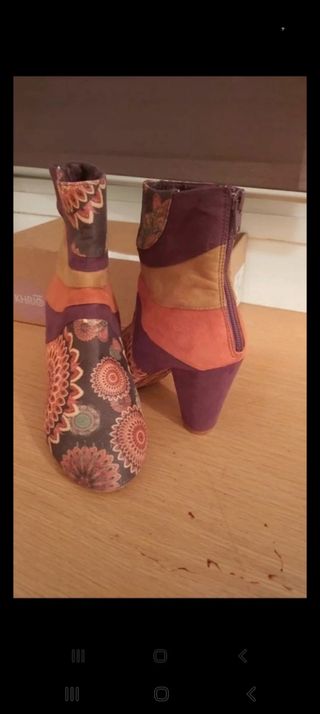 Botines Desigual