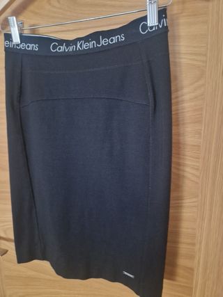 Falda Calvin Klein 