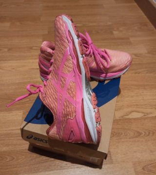 ZAPATILLAS ASICS NIMBUS N°37