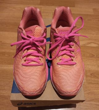 ZAPATILLAS ASICS NIMBUS N°37