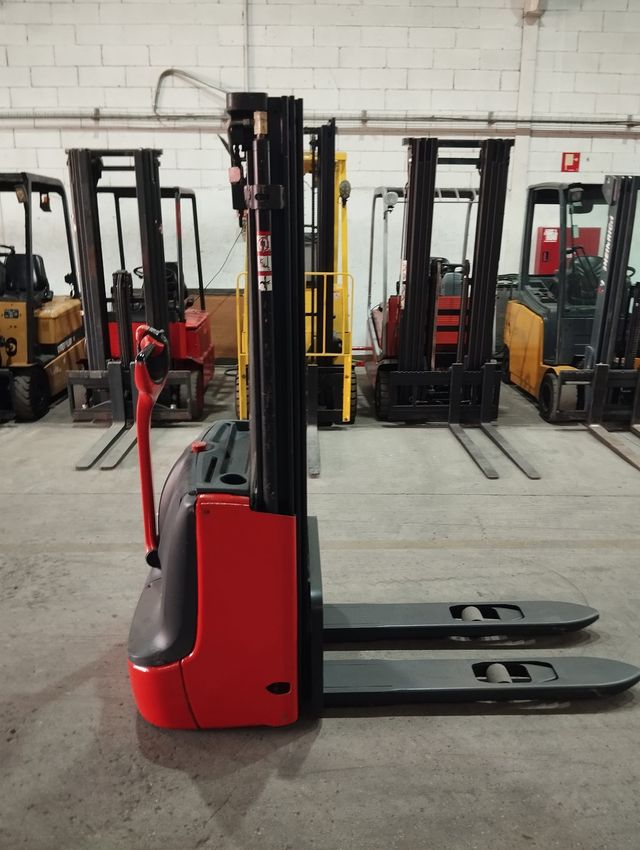 APILADOR ELÉCTRICO LINDE10 1000 kg