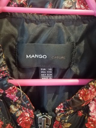 Cazadora tipo bomber de Mango