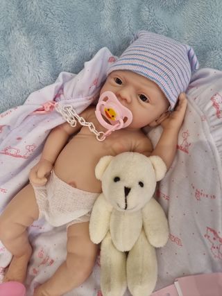 Bebe reborn silicona platino 