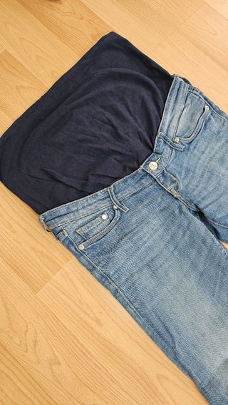 Vaquero premamá talla 38 H & M
