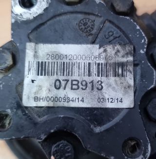 BOMBA DIRECCION AUDI A6 2.7 TDI 2009