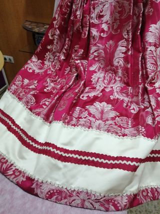 Traje fallera.