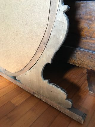 Specchiera classica in legno ovale con base