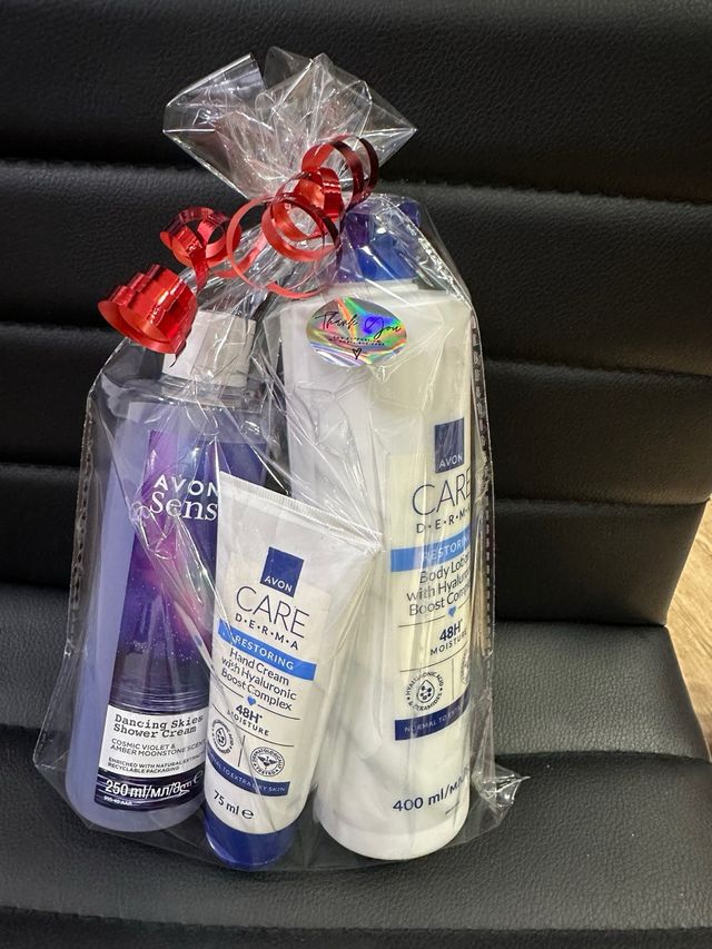 Set bagnoschiuma avon 