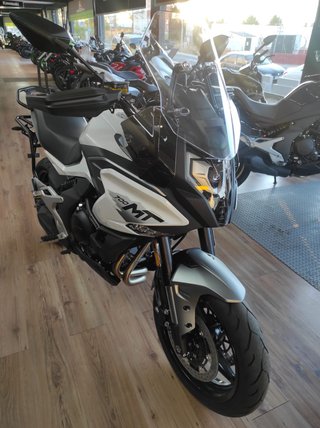 CFMOTO MT700