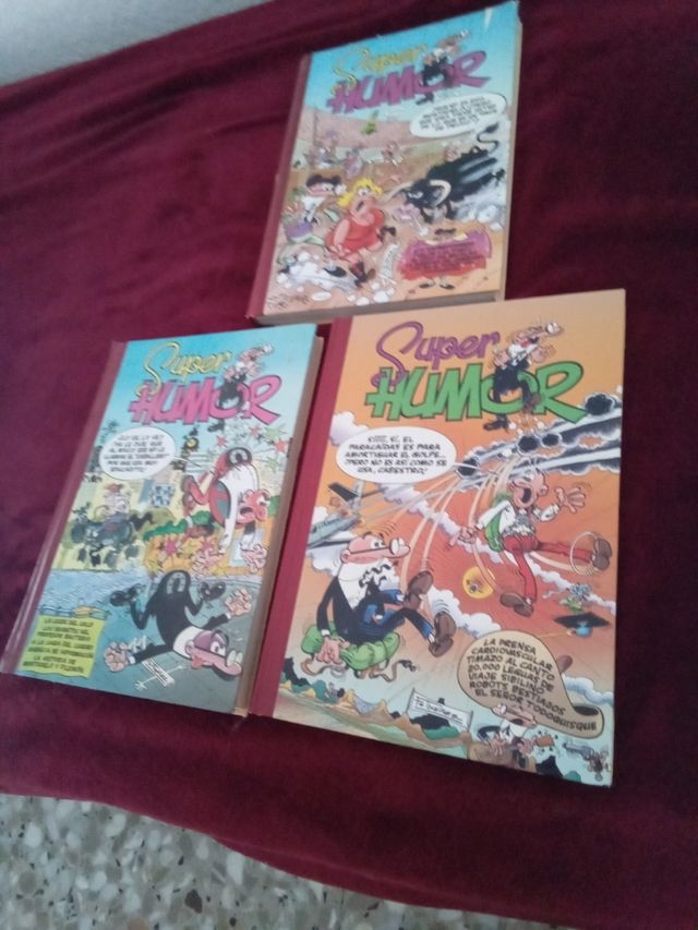 La prensa cardiovascular | Timazo al canto | 20.000 lenguas de viaje siblino | Robots bestiajos | Otras historias (Súper Humor Mortadelo 25) (Bruguera Clásica) (Spanish Edition)