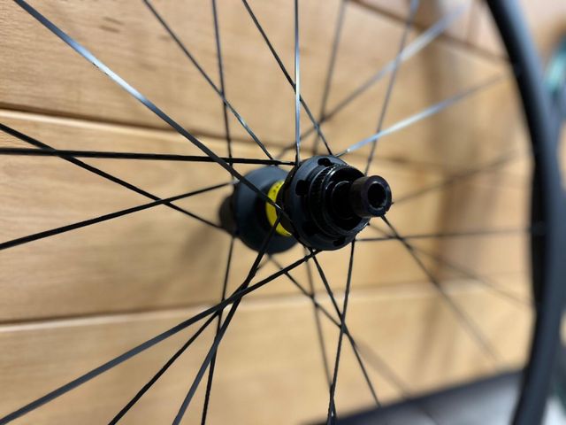 RUEDAS MAVIC KSYRIUM 30 DISC 2025