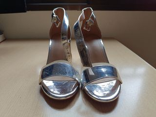 Sandalias plateadas