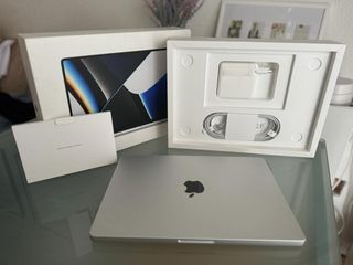 MacBook Pro 14 M1 Pro 16GB, 1TB memoria NUEVO
