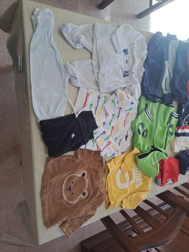 Lotto abbigliamento neonato