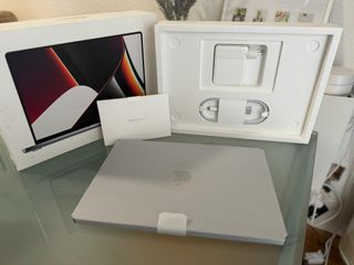 MacBook Pro 16 M1 Max 32GB RAM, 1TB NUEVO