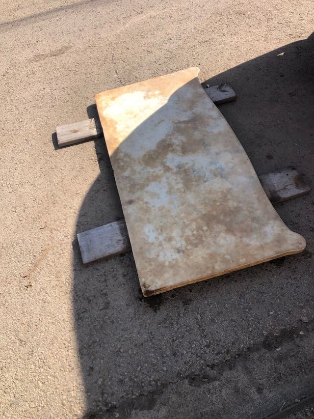 Marmol de comoda siglo xvlll