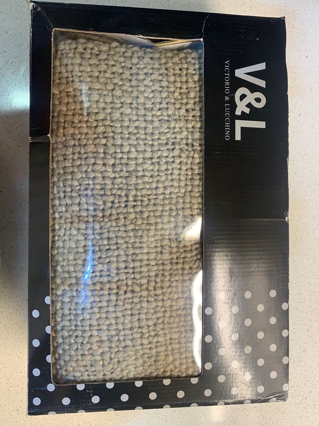 Manta Victorio & Lucchino