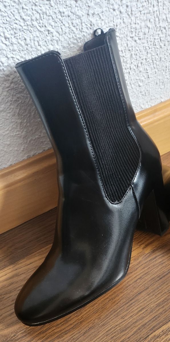 Botines negros