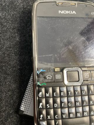 Nokia E71
