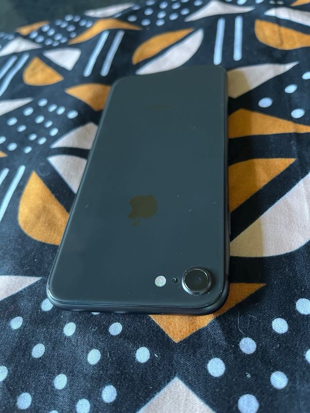 iPhone 8 64 GB