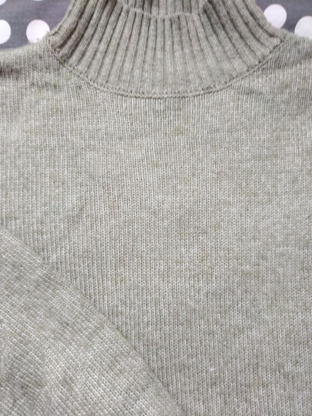 Jersey de punto cuello alto