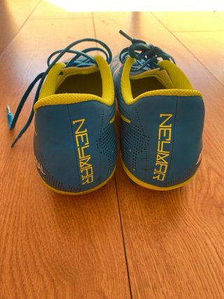 Zapatillas de fútbol (Leer descripción)