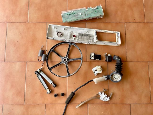 Despiece lavadora Bosch WFL 2063