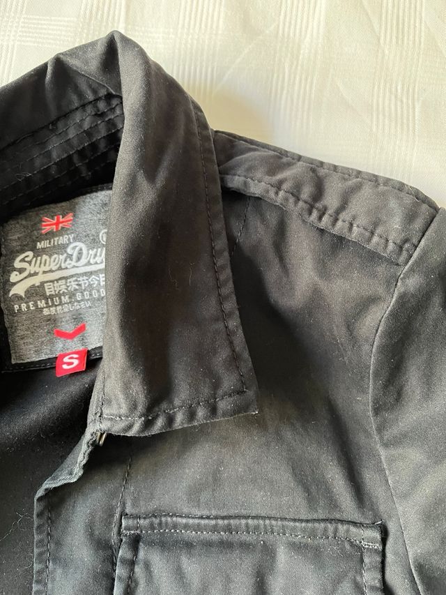 Cazadora negra desmontable  Superdry