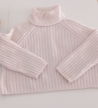 Jersey cuello alto Zara oversize T.S