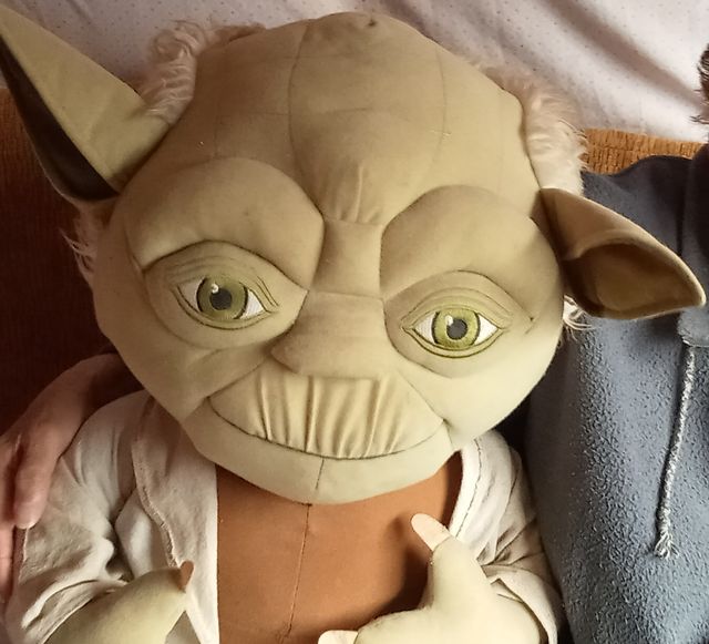 STARWARS "Y O D A" (GRAN CALIDAD) XL ( 70 CM.)