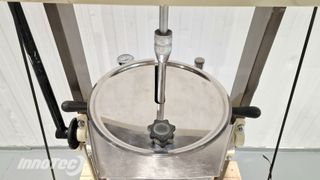 CUECE CREMAS ESPERIA 40 LITROS    REF.: 2190