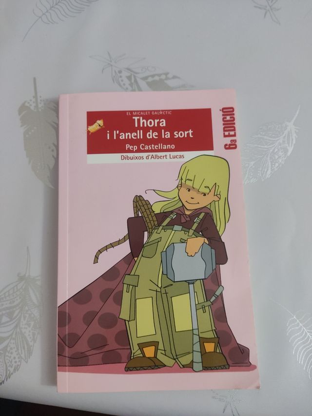 Thora i l'anell de la sort