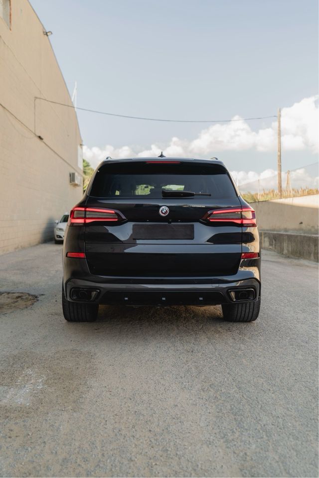 BMW X5  2022