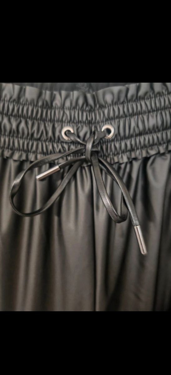 Tezenis pantalone nero similpelle