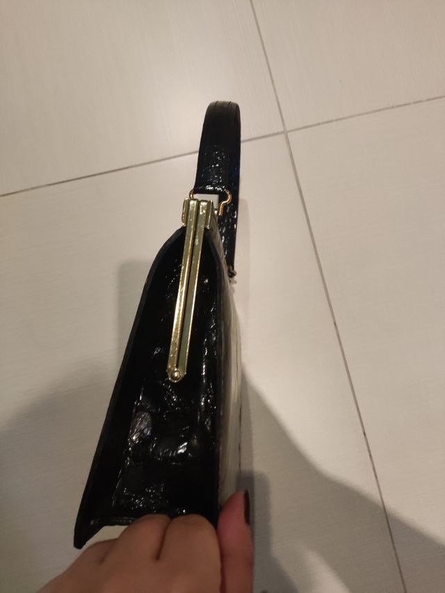 Borsetta in coccodrillo nero anni 60