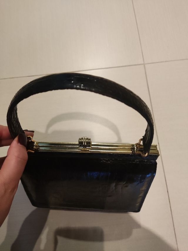 Borsetta in coccodrillo nero anni 60