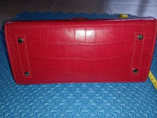 Borsa a mano con tracolla removibile