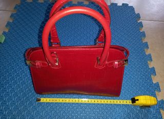 Borsa a mano con tracolla removibile