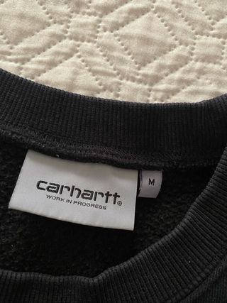 Sudadera carhartt negra