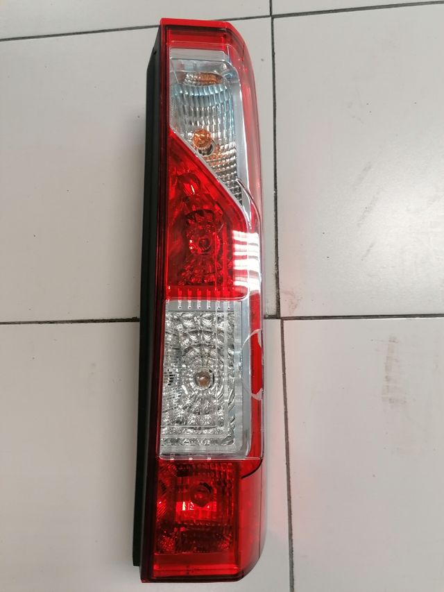 Piloto tra. dch. Máster/Movano/Nv400