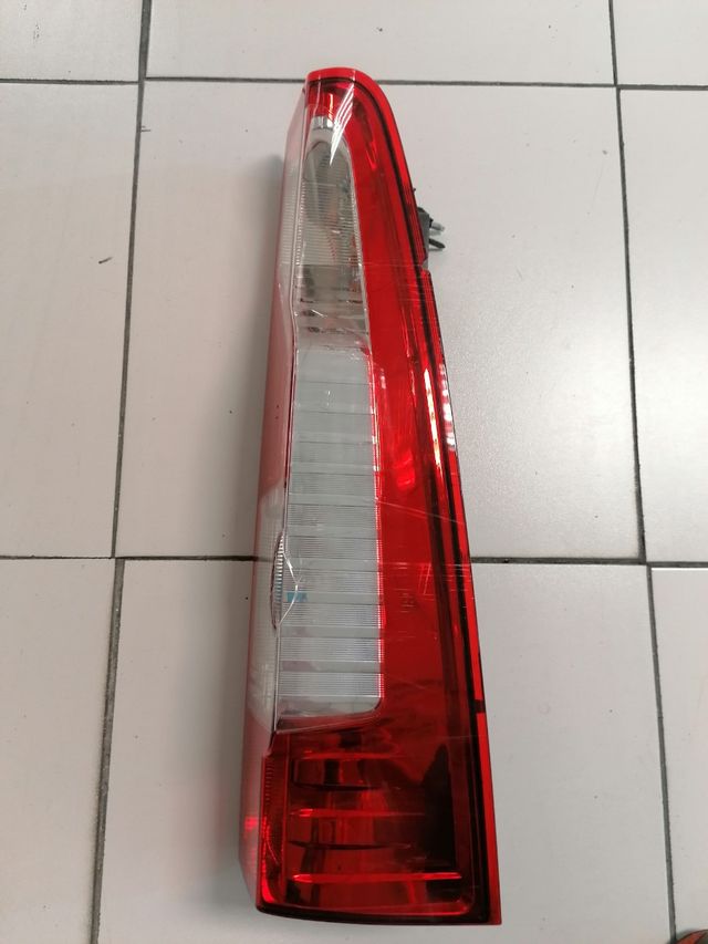 Piloto tra. dch. Máster/Movano/Nv400