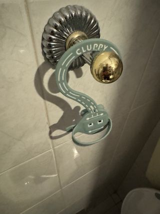 Porta flaconi per doccia